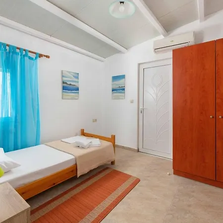 Beach Pearl - Beach Front House With Private Pool Gennadi Esterno foto