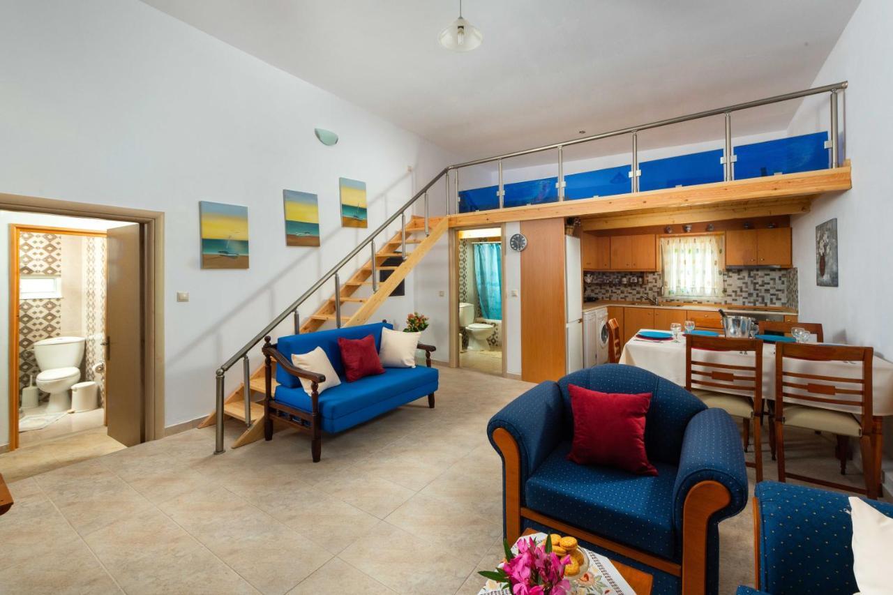 Pearl - Front House With Private Pool Gennadi