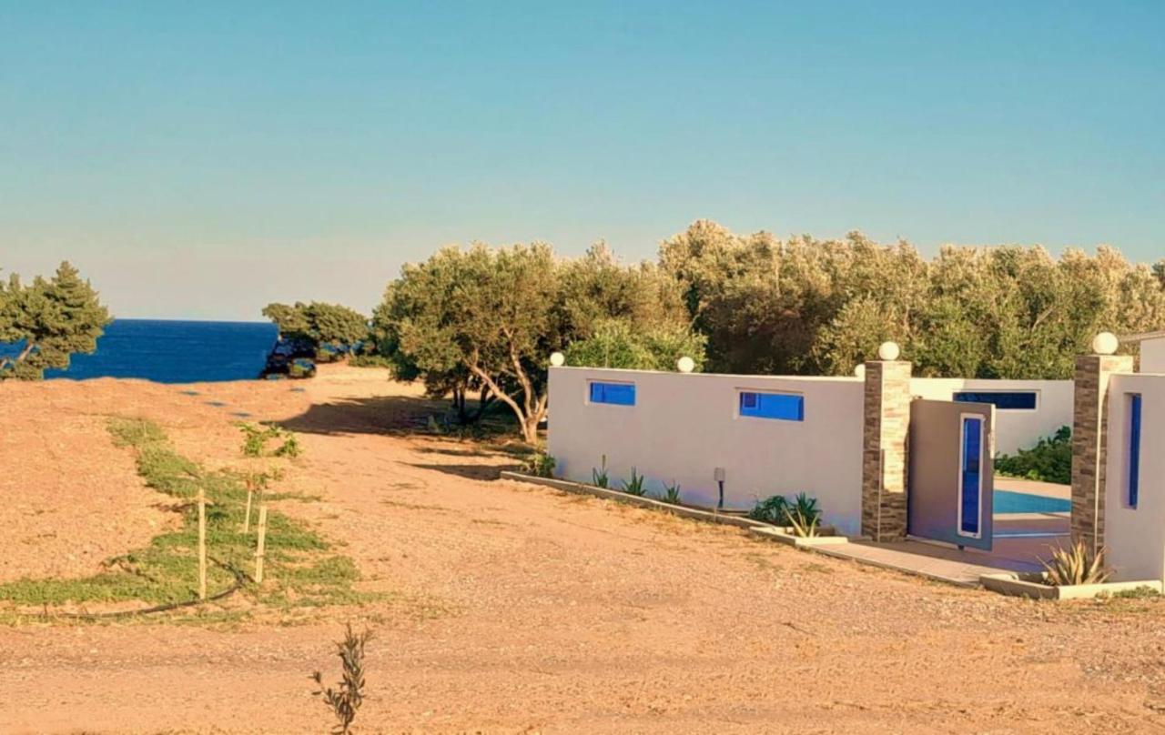 Villa Pearl - Front House With Private Pool